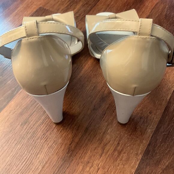 marc by marc jacobs Two-Tone heels patent Leather with bows - Picture 6 of 7